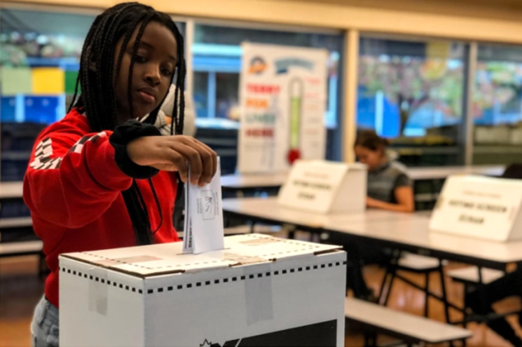 les-eleves-passent-au-vote